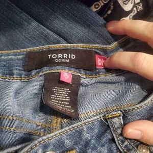 Torrid skinny jeans